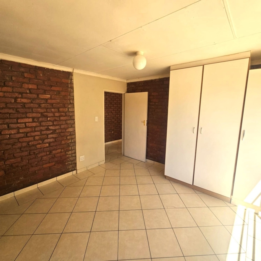 To Let 2 Bedroom Property for Rent in Modderfontein AH North West